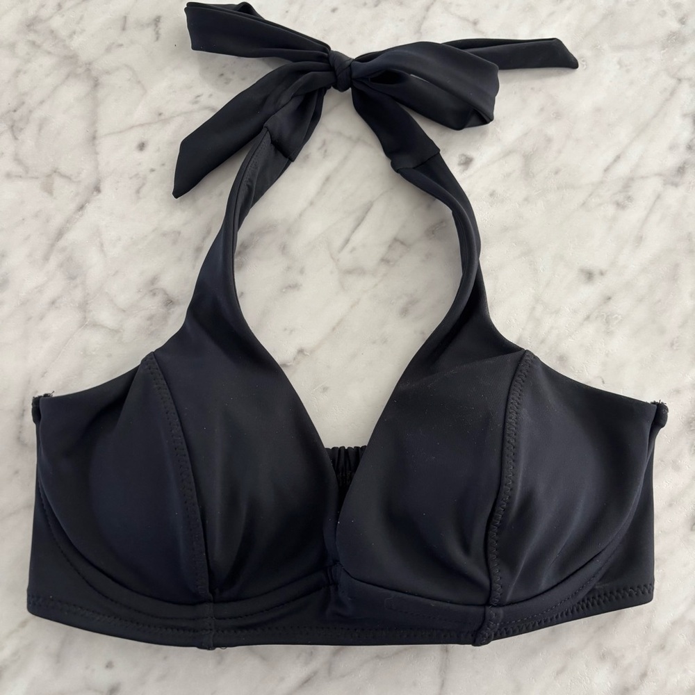 • [Athleta] Halter Bikini Top •